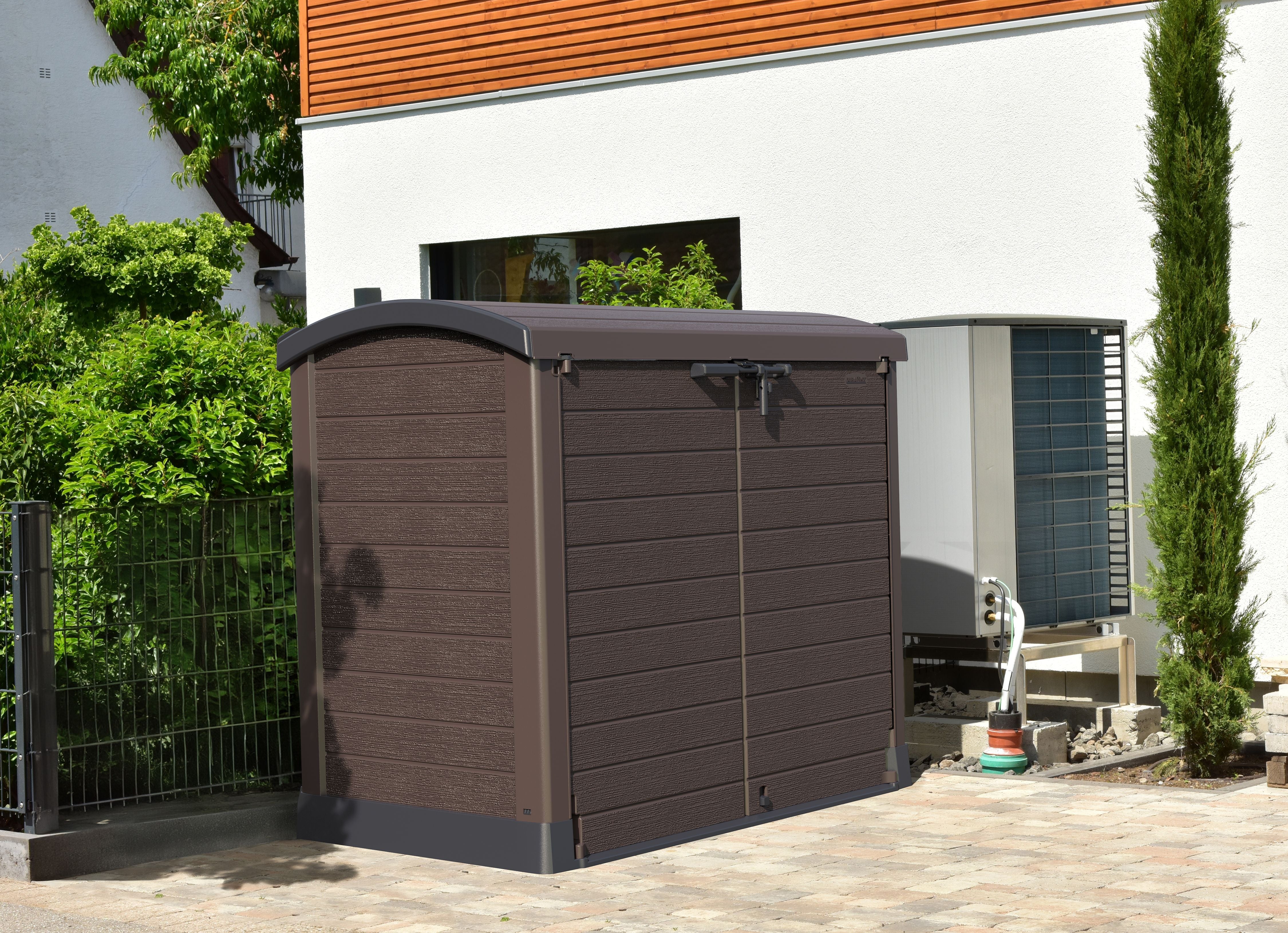 Gartenschuppen mit gewölbtem Deckel | 1200L | Abschließbarer, wetterfester Gartenschuppen aus Kunststoff | ideal zur sicheren Aufbewahrung von Mülltonnen, Gartenwerkzeug und Gartenzubehör | Braun