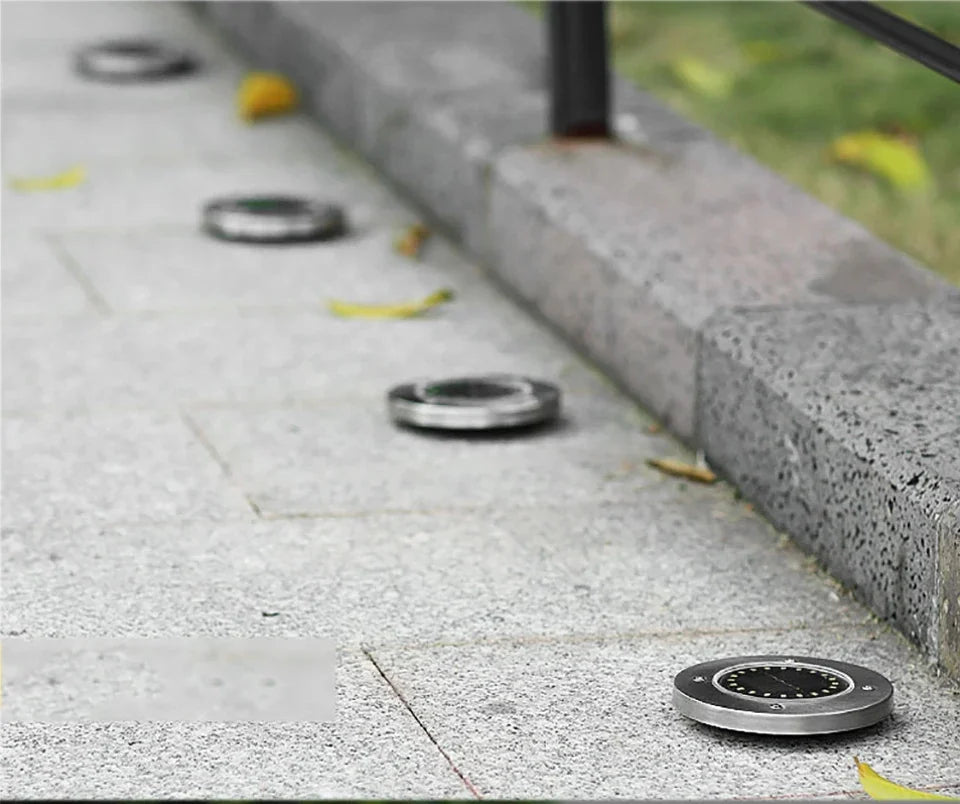 SolaLeucht™ – LED-Solarbodenlichter für Garten & Wege