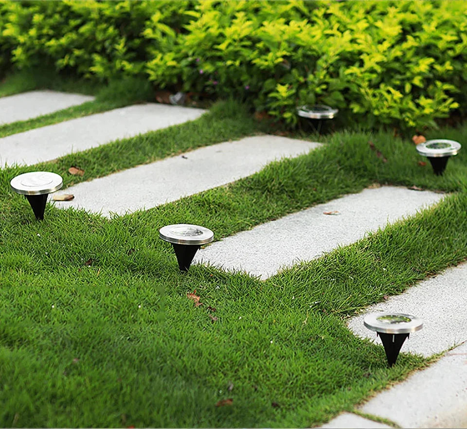 SolaLeucht™ – LED-Solarbodenlichter für Garten & Wege