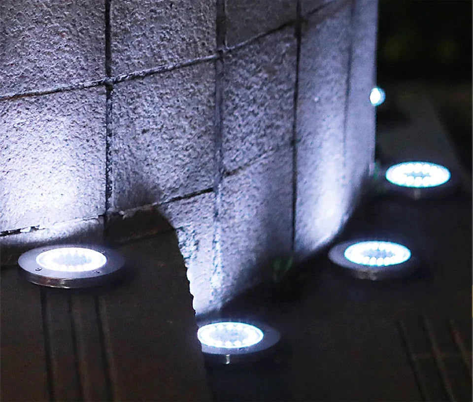 SolaLeucht™ – LED-Solarbodenlichter für Garten & Wege