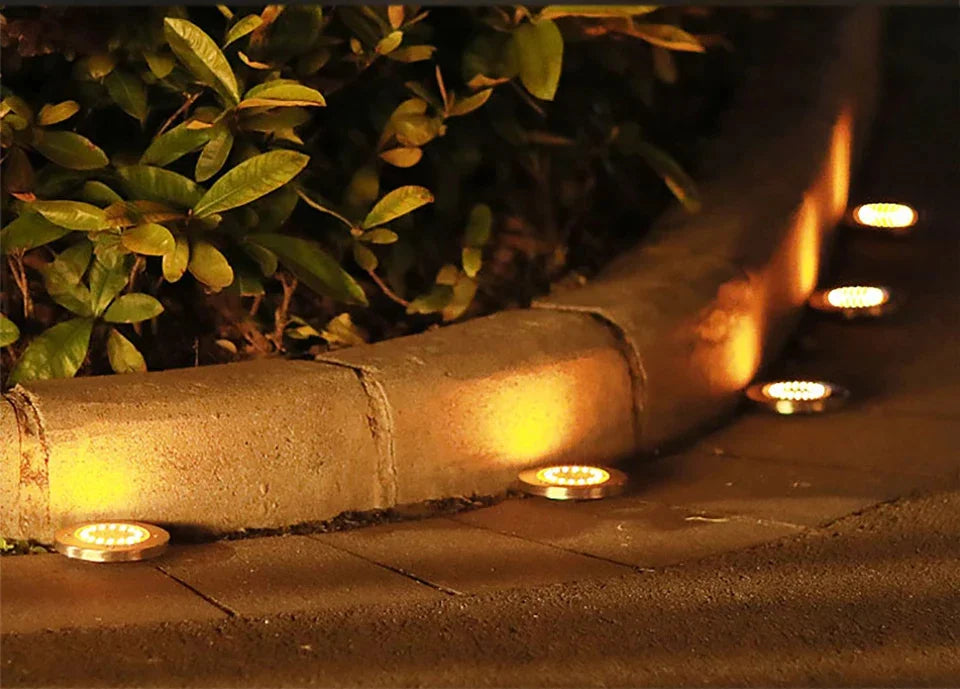 SolaLeucht™ – LED-Solarbodenlichter für Garten & Wege