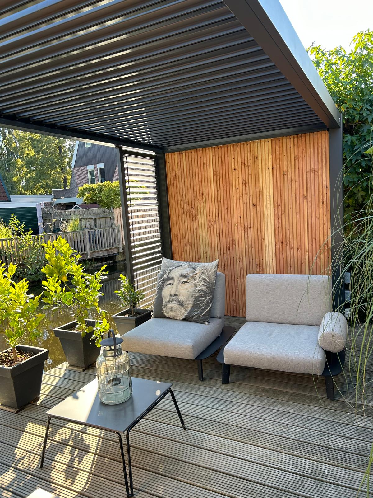 Elektrisches Lamellendach – Moderne Pergola in verschiedenen Größen für Terrasse und Garten