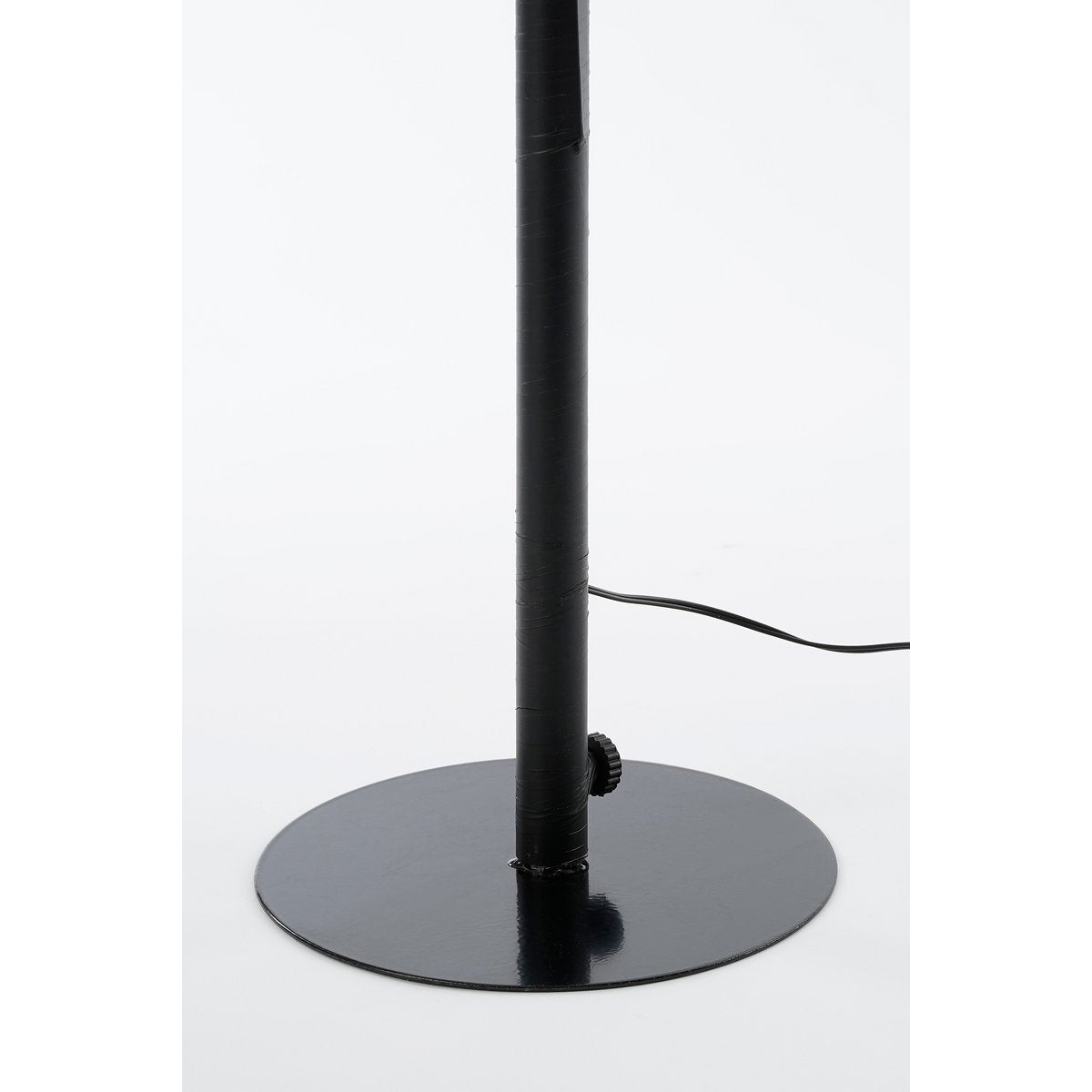 Baum mit klassischer weißer LED-Beleuchtung – H150 x Ø80 cm – Metall – Schwarz