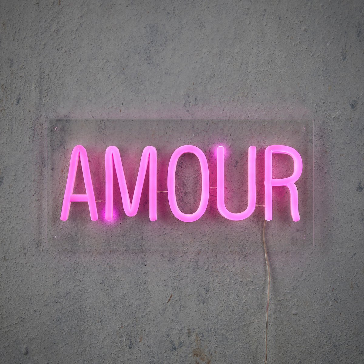 Amour Neonbeleuchtung – L30 x B15 cm – Rosa